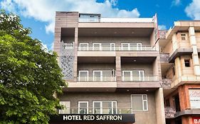 Hotel Red Saffron Rohini 3*