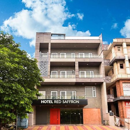 Hotel Red Saffron New Delhi Exterior photo